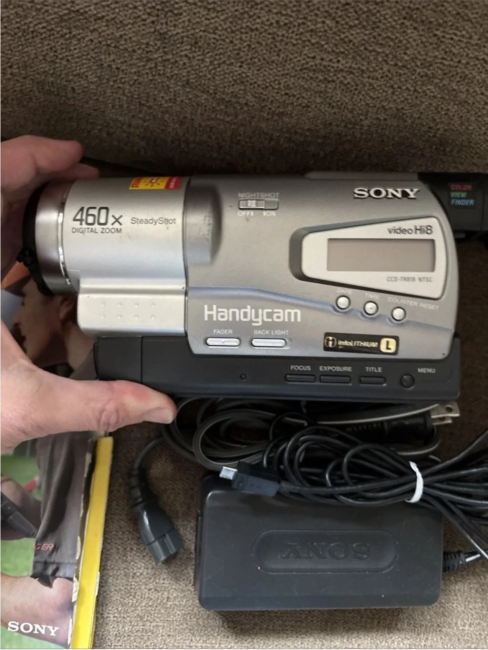 SONY VIDEO HI8 CCD-TR818 NTSC HANDYCAM VIDEO CAMERA Tested!